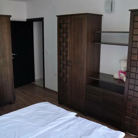 Sarafovo Santa Cruz Apartment
